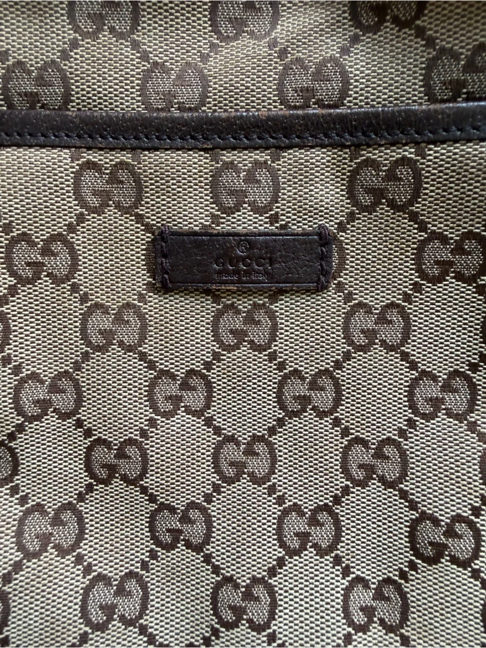 Gucci Brown Monogram Canvas messenger bag with Dark Brown Trim